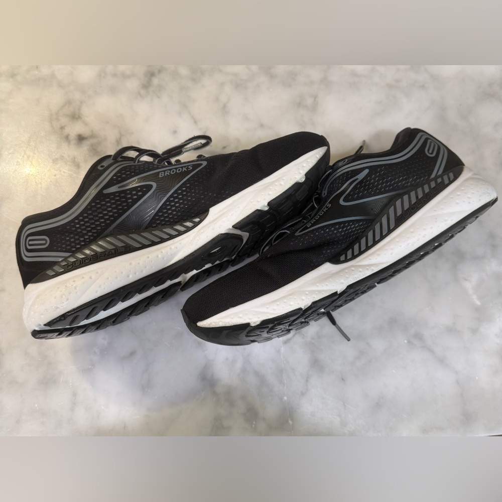 Brooks Ariel GTS 23 Running Shoes Black Gray White Sz 11 Stability - Picture 11 of 11
